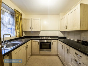 Kitchen- click for photo gallery